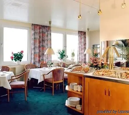 Garden Отель Крефельд
